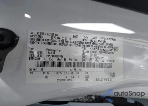 2016 Ford Focus St z USA, uszkodzony, nr VIN 1FADP3L92GL381535